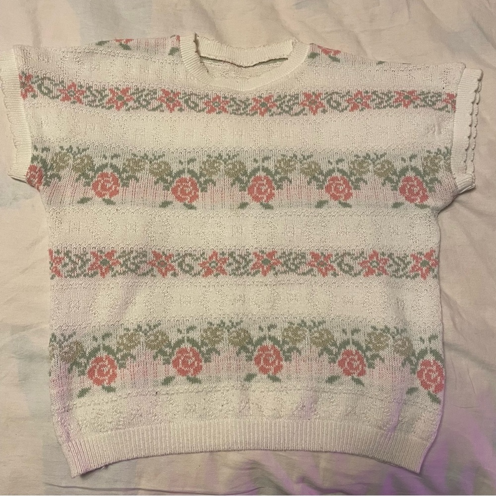 Floral Knit Short Sleeve Sweater